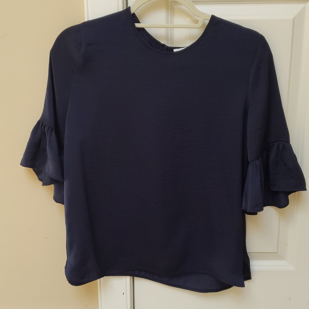 Flowy navy blue blouse